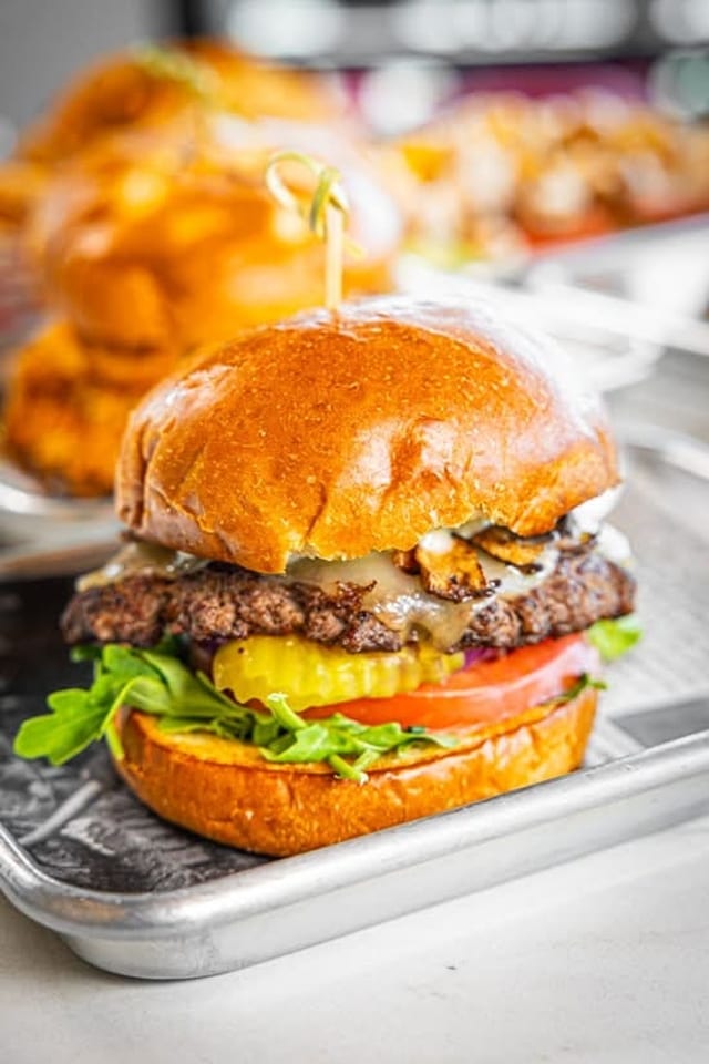 L Shroom Burger.