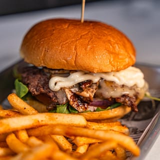 L Shroom Burger
